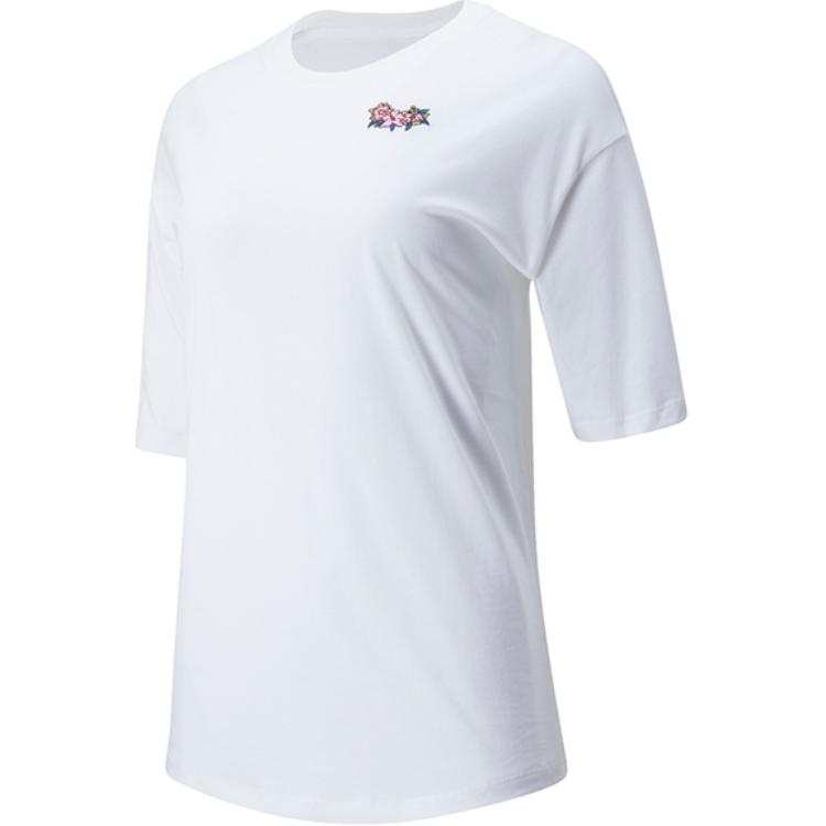 New Balance New Balance T Shirts Women's White Crew Neck Moderate Straight Fit