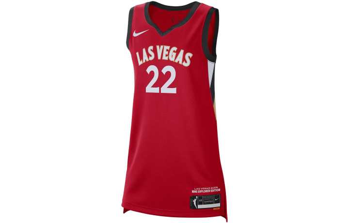 Nike Nike Tank Tops Women's Red Moderate Straight Fit