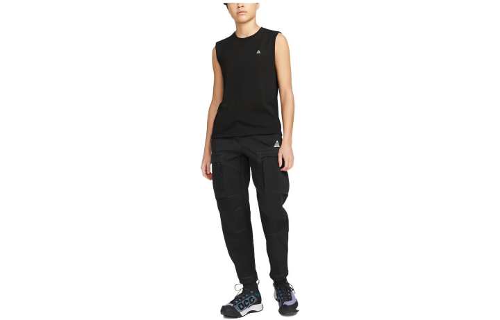 Nike Nike Tank Tops Women's Black Crew Neck Moderate Other