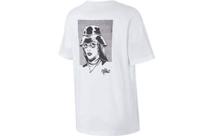 Nike Nike T Shirts Women's White Crew Neck Moderate Straight Fit