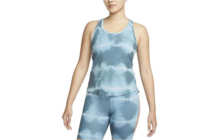 Nike Nike Tank Tops Women's Blue Crew Neck Moderate Straight Fit