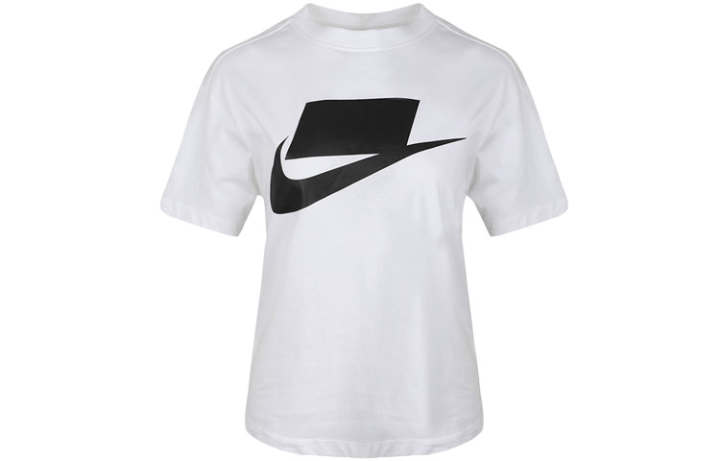 Nike Nike T Shirts Women's White Crew Neck Moderate Cinched Waist