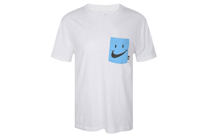 Nike Nike T Shirts Women's Crew Neck Moderate Straight Fit