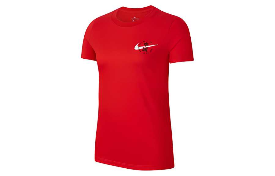 Nike Nike T Shirts Women's Red Crew Neck Moderate Straight Fit