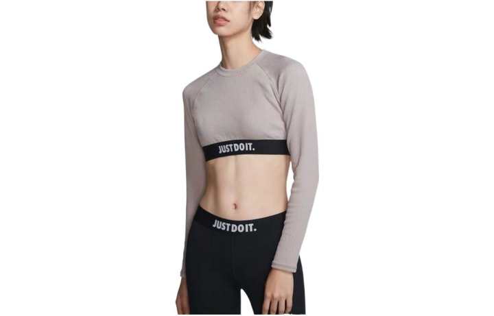 Nike Nike Crop Tops Women's Gray Crew Neck Moderate