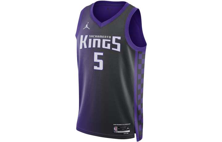 Jordan Jordan Sacramento Kings 2023/24 Statement Edition Men's Jordan Dri-FIT Nba Swingman Jersey
