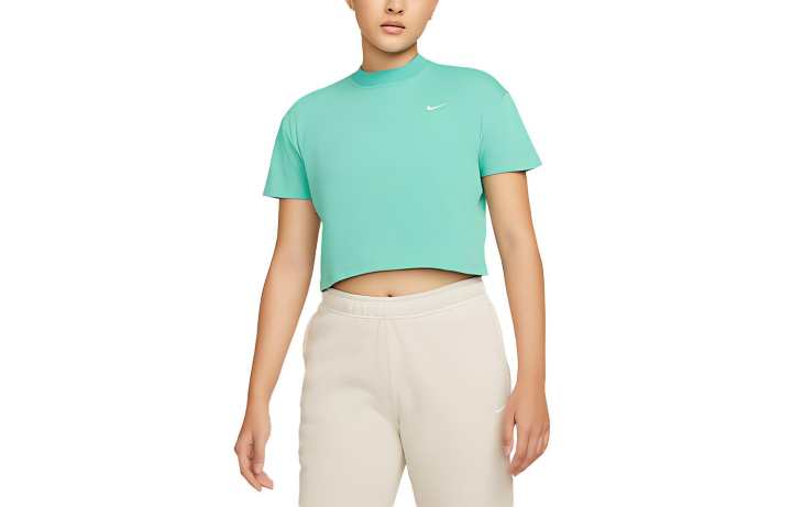 Nike Nike Crop Tops Women's Green Crew Neck Moderate