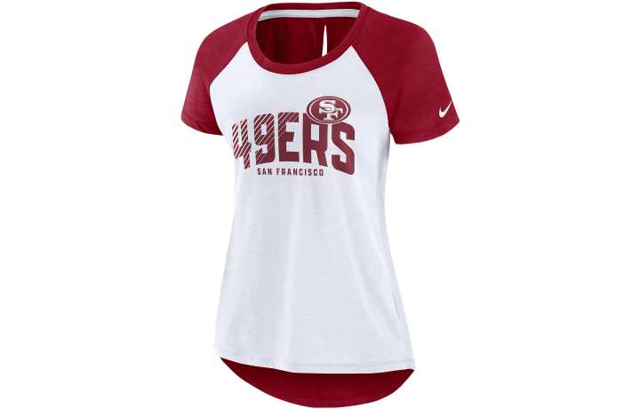 Nike Nike T Shirts Women's Red Crew Neck Moderate Straight Fit