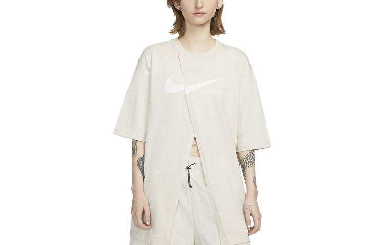 Nike Nike T Shirts Women's Ivory Crew Neck Moderate Straight Fit