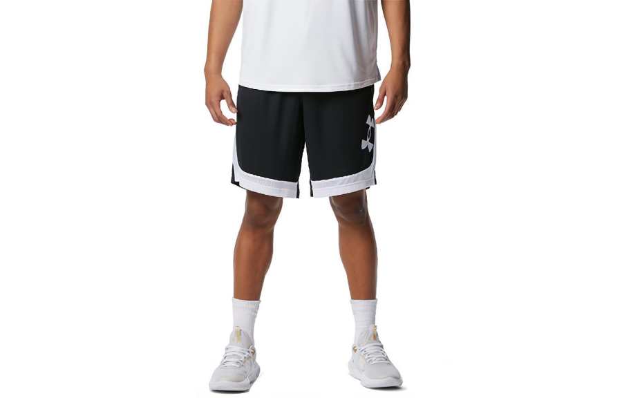 Under Armour Sports Shorts Men's Black Moderate