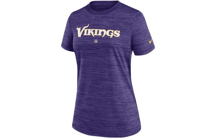 Nike Nike T Shirts Women's Purple Crew Neck Moderate Straight Fit
