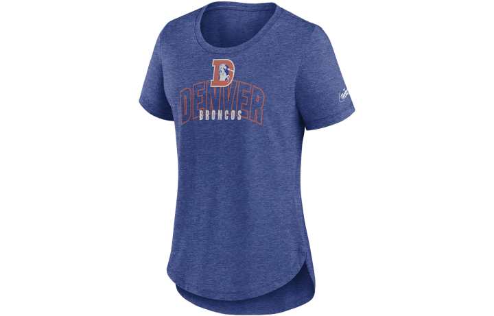 Nike Nike T Shirts Women's Blue Crew Neck Moderate Straight Fit
