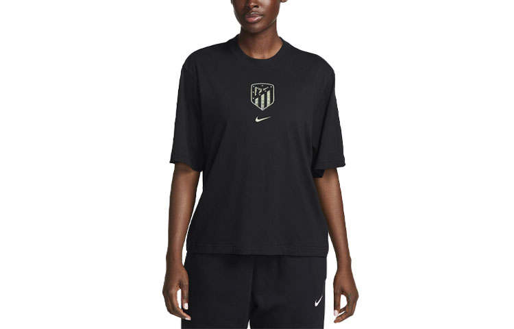 Nike Nike T Shirts Women's Black Crew Neck Moderate Straight Fit