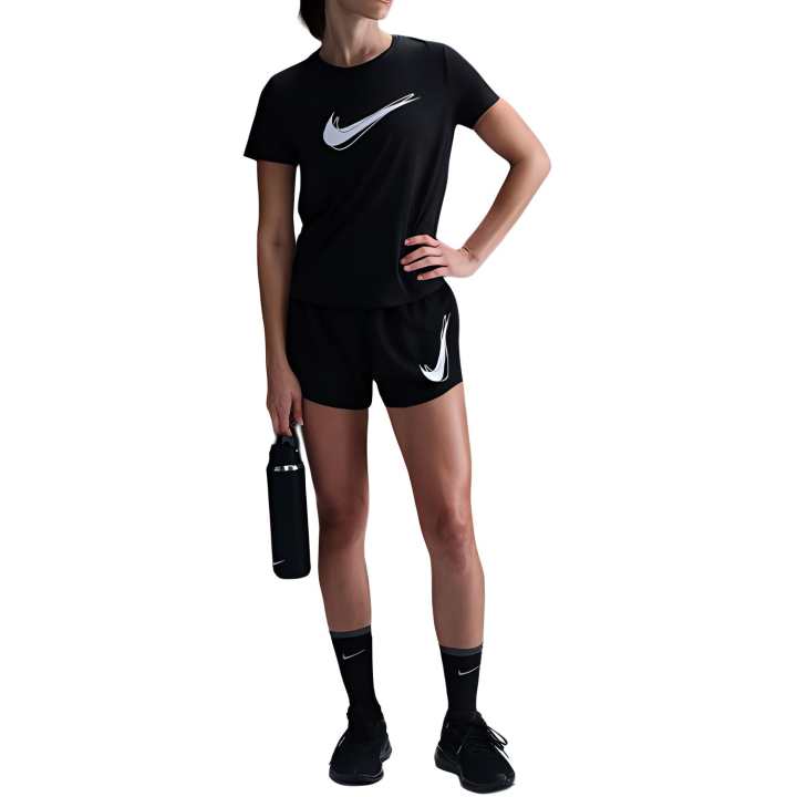 Nike Nike T Shirts Women's Black Crew Neck