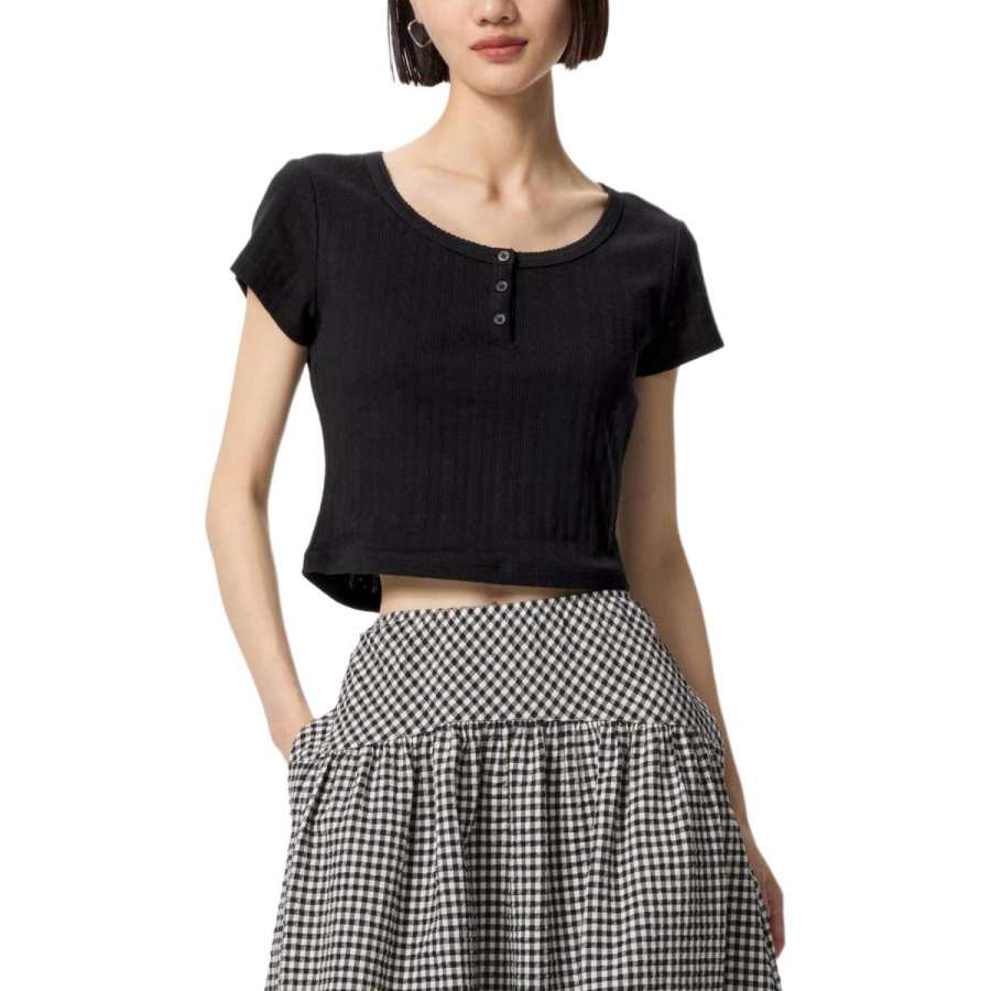UNIQLO T Shirts Women's Black Henry Collar