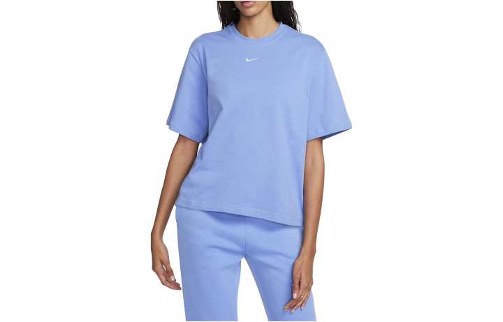 Nike Nike T Shirts Women's Blue Crew Neck Moderate Straight Fit