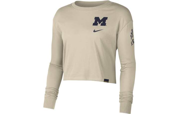 Nike Nike T Shirts Women's Ecru Crew Neck Moderate Other