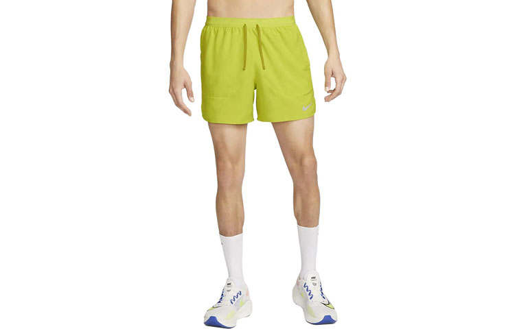 Nike Nike Sports Shorts Men's Green Yellow Moderate