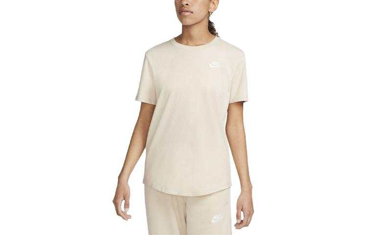 Nike Nike T Shirts Women's Apricot Crew Neck Moderate Straight Fit