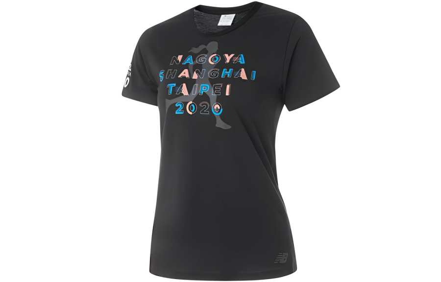 New Balance New Balance T Shirts Women's Black Crew Neck Moderate Straight Fit