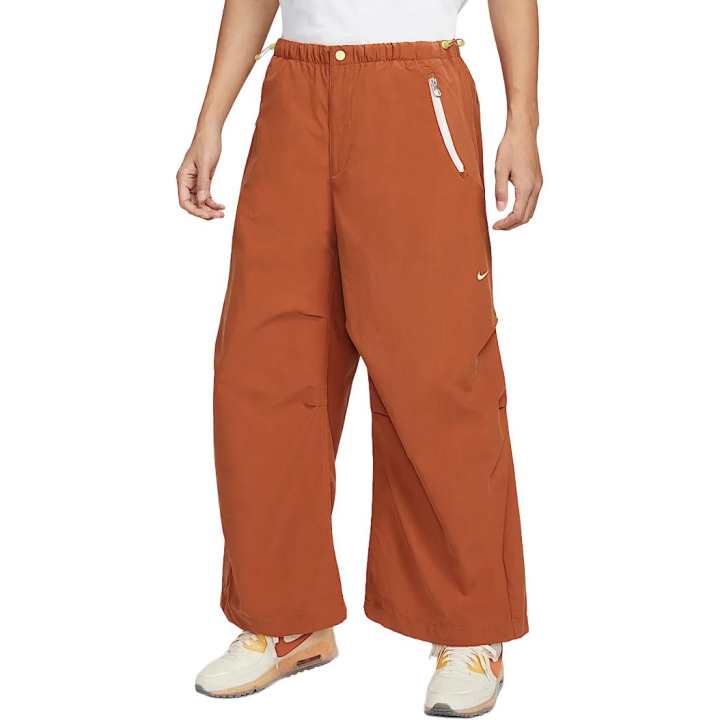 Nike Nike F.R.O.G. Parachute Pants