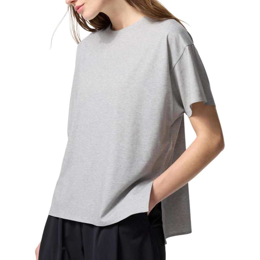 UNIQLO AIRism T Shirt Women's Gray
