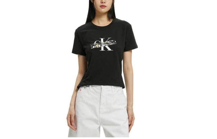 Calvin Klein Calvin Klein T Shirts Women's Black Crew Neck Moderate