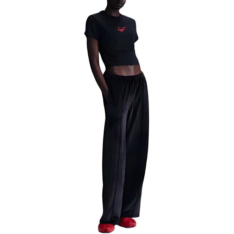Nike Nike Sportswear Chill Knit Women's Slim Cropped T Shirt