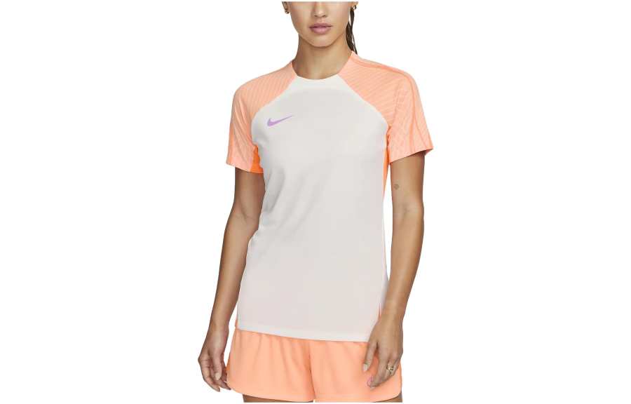 Nike Nike T Shirts Women's White Crew Neck Moderate Straight Fit