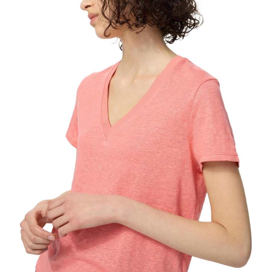 UNIQLO T Shirt Women's Peach Pink