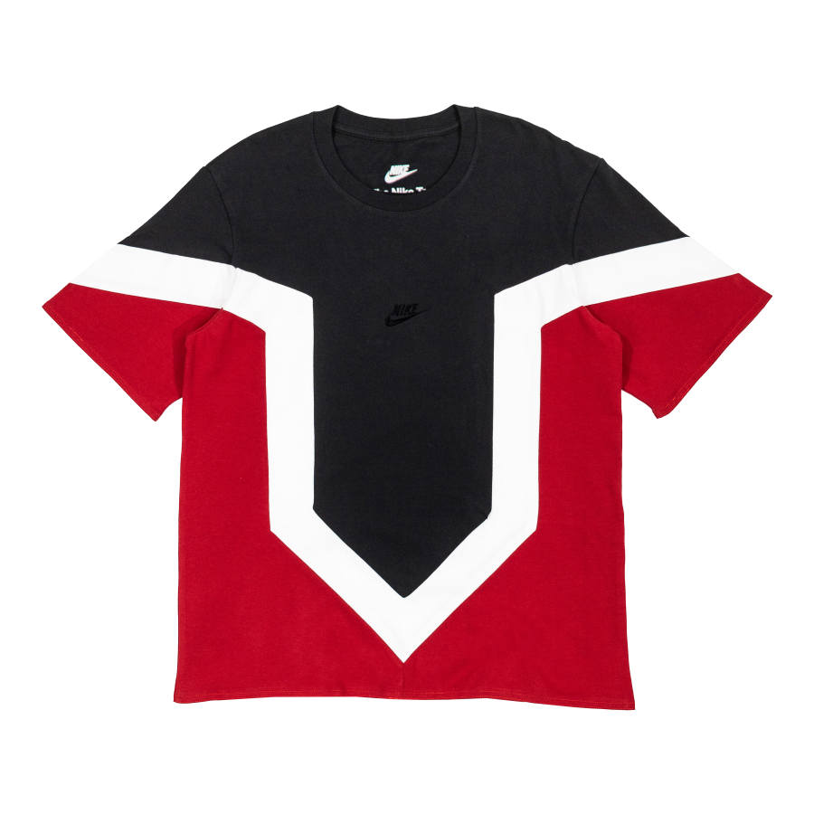 Nike Nike T Shirts Unisex Black Crew Neck Moderate Straight Fit