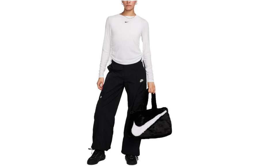 Nike Nike T Shirts Women's White Crew Neck Moderate Straight Fit