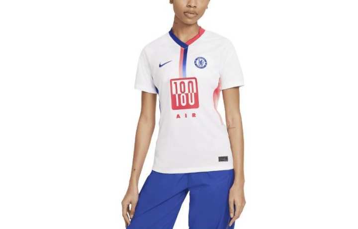 Nike Nike T Shirts Women's White V Neck Moderate Straight Fit