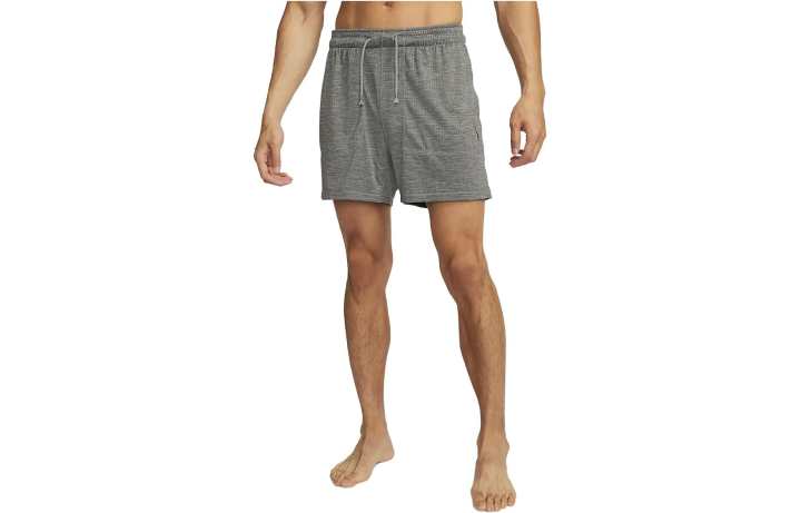Nike Nike Yoga Men's Dri-FIT 5' Unlined Shorts
