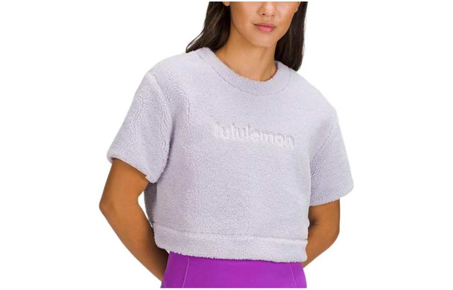 Lululemon Crop Tops Women's Crew Neck Moderate