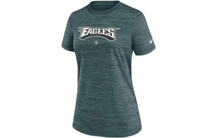 Nike Nike Dri Fit T Shirts Women's Green Crew Neck Moderate Straight Fit