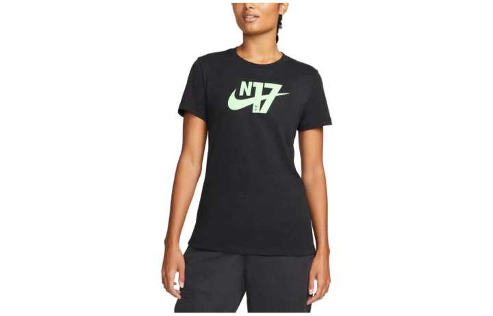 Nike Nike T Shirts Women's Black Crew Neck Moderate Straight Fit