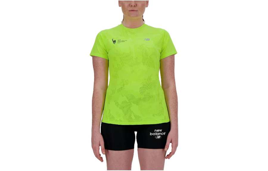 New Balance New Balance T Shirts Women's Green Crew Neck Moderate Straight Fit