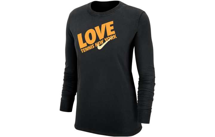 Nike Nike T Shirts Women's Black Crew Neck Moderate Straight Fit