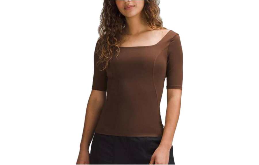 Lululemon T Shirts Women's Square Collar Moderate Straight Fit