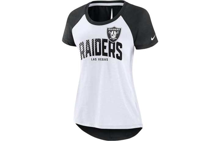 Nike Nike T Shirts Women's White Crew Neck Moderate Other