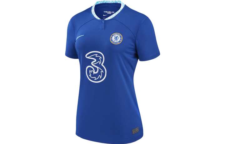 Nike Nike T Shirts Women's Blue V Neck Moderate Straight Fit
