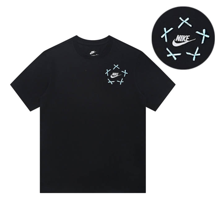 Nike Nike T Shirts Unisex Black Crew Neck Moderate Straight Fit