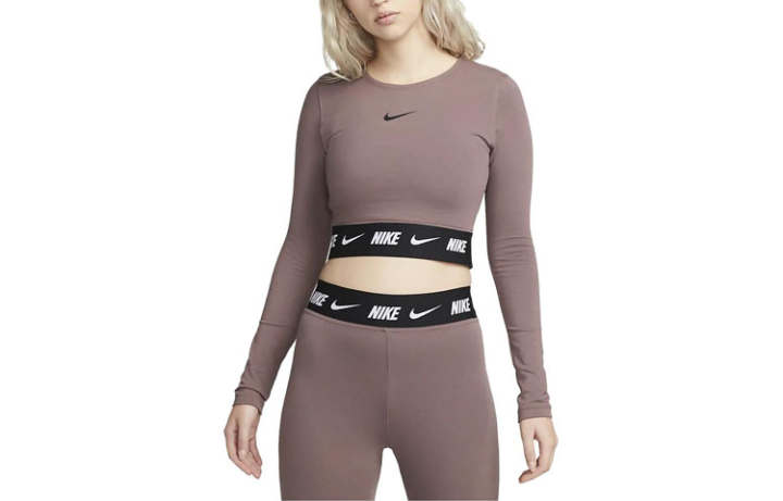 Nike Nike Crop Tops Women's Plum Blossom Color Crew Neck Moderate