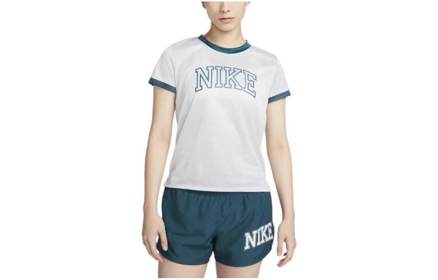 Nike Nike T Shirts Women's White Crew Neck Moderate Straight Fit