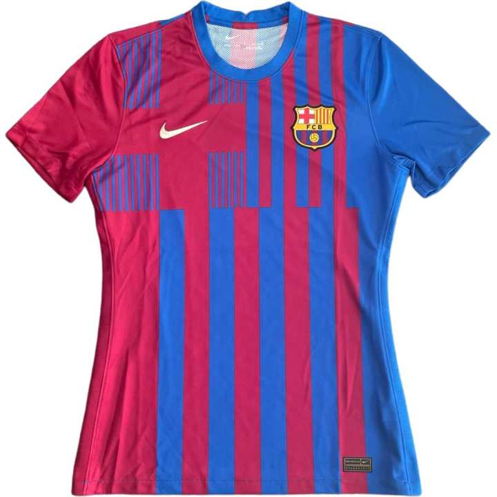 Nike Nike Barcelona Soccer Jersey Match Issued Dressing Room/Match Prepared Men's Red