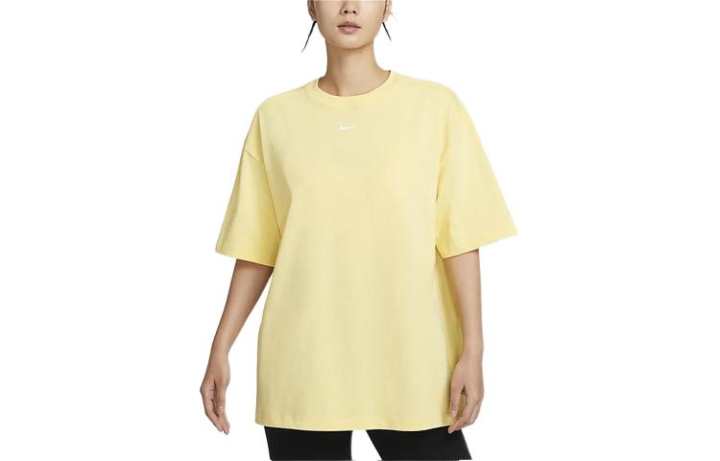 Nike Nike Drop Shoulder Sleeve T Shirt Women's Soft Yellow