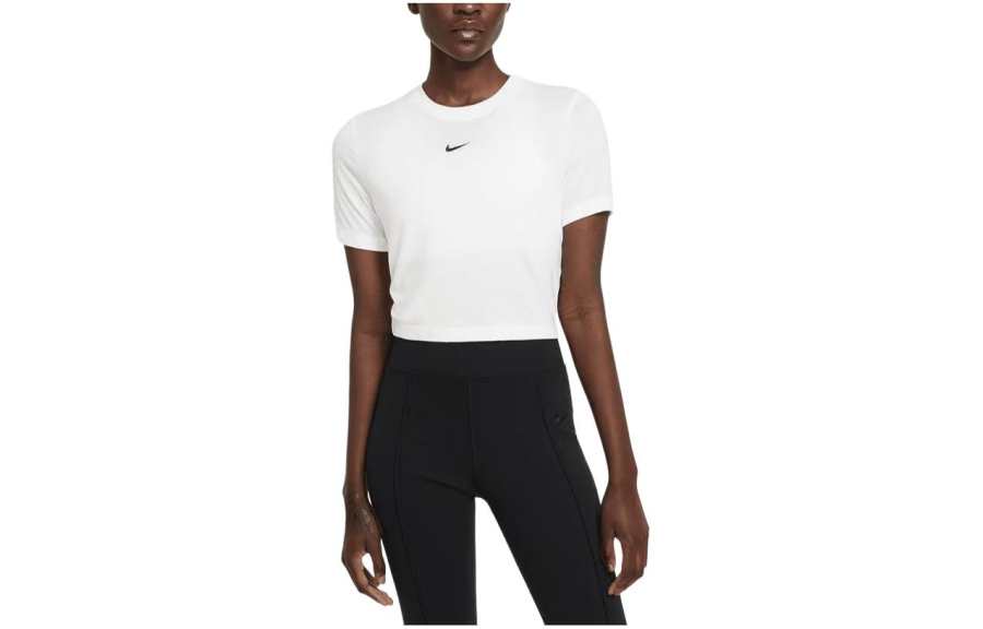 Nike Nike T Shirts Women's White Crew Neck Moderate Straight Fit
