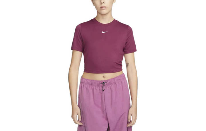 Nike Nike Sportswear "Rosewood" crop T-shirt