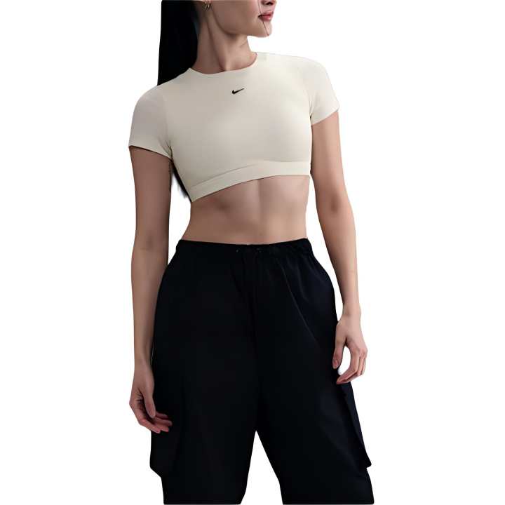 Nike Nike T Shirts Women's Beige Crew Neck
